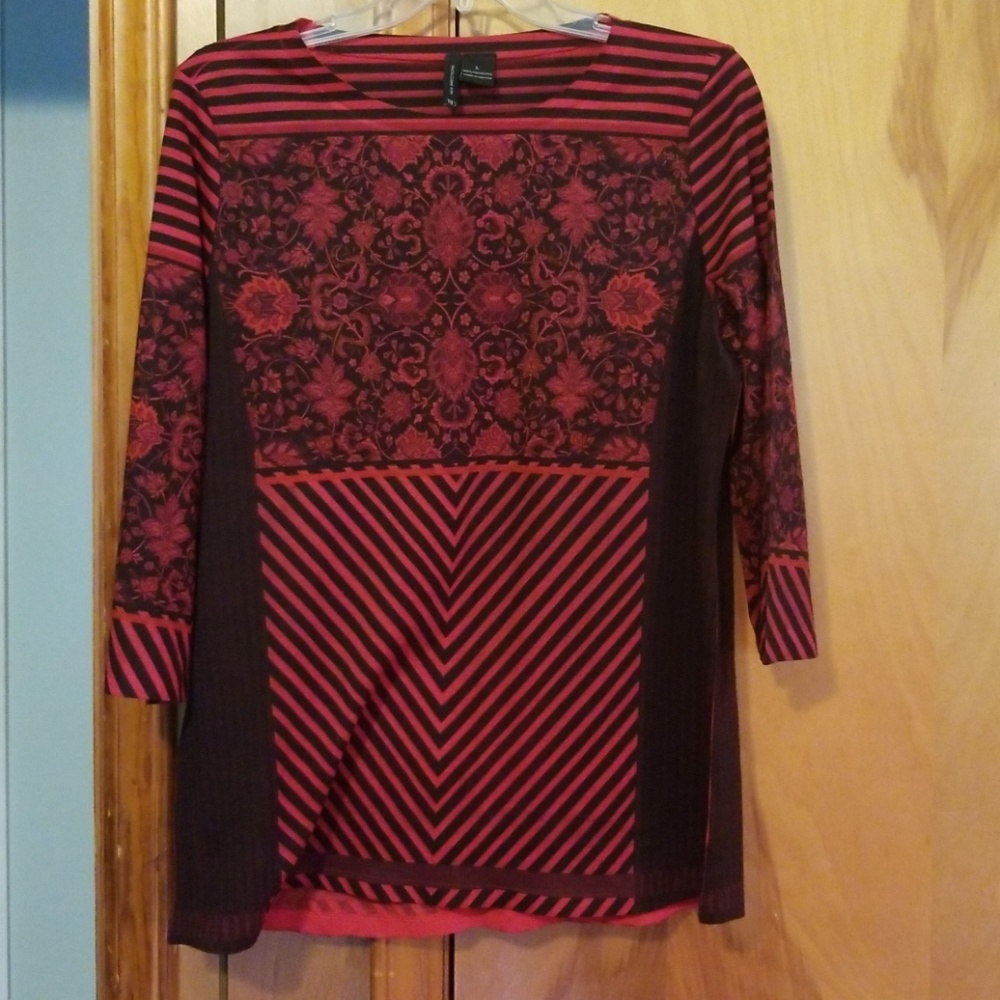 New Directions woman's top